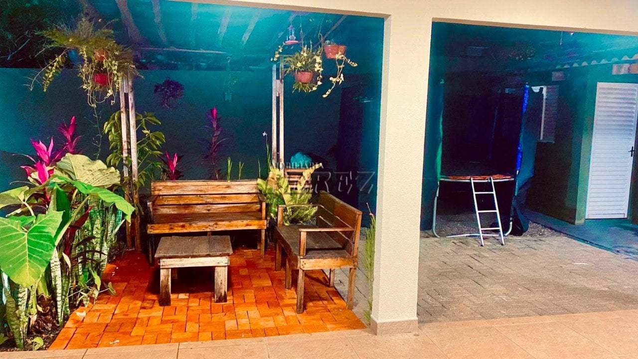 Espaço de festas à venda na região norte de Londrina - Quadra Norte