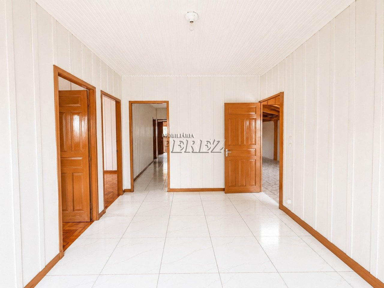 Casa com 3 Quartos à venda, 198m² - Santos Dumont