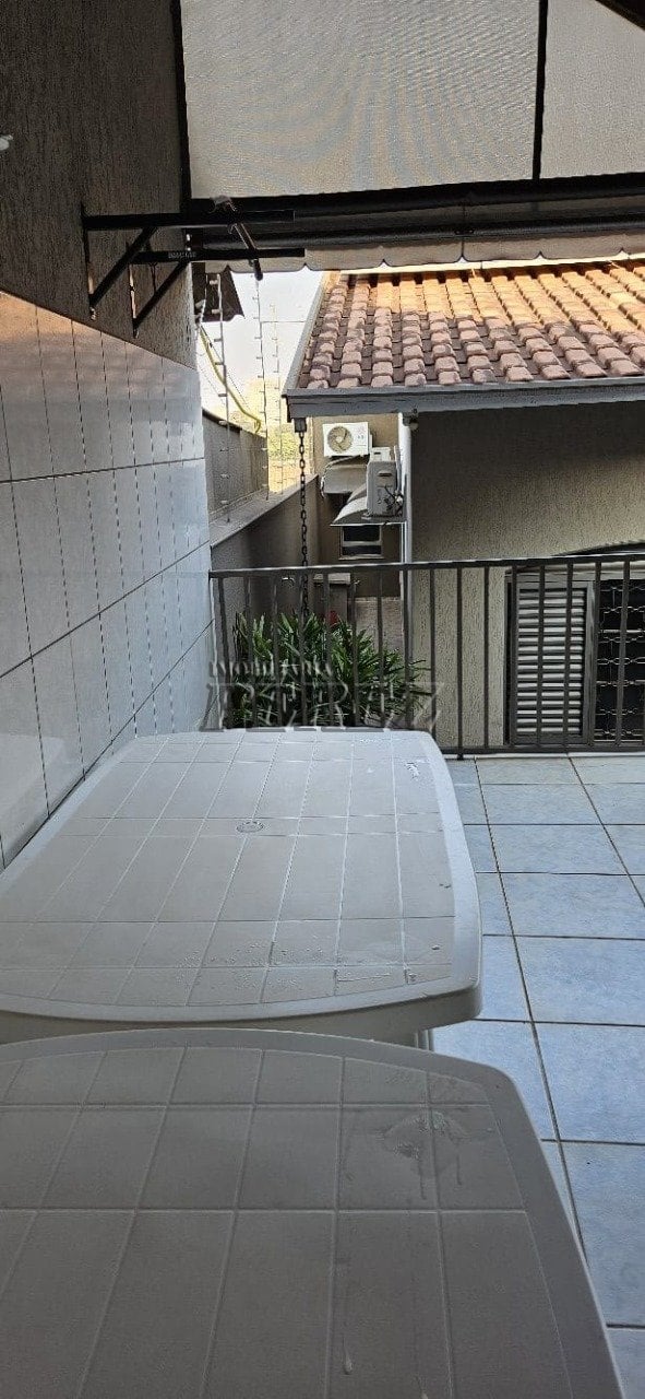Casa à venda na região leste de Londrina - Califórnia