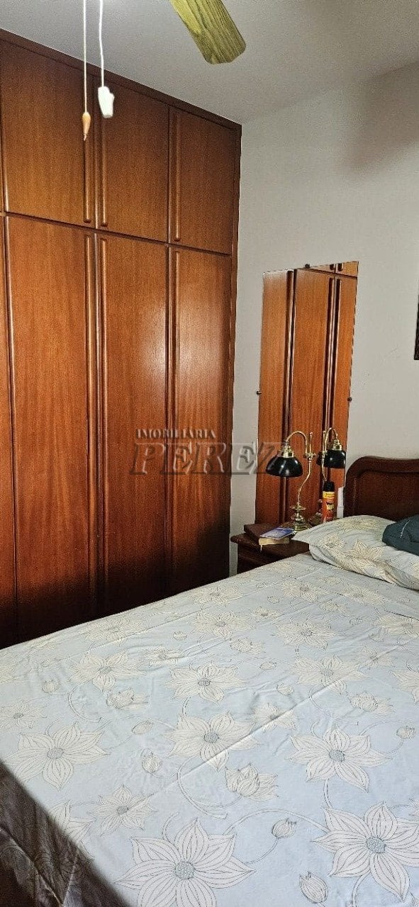 Casa à venda na região leste de Londrina - Califórnia