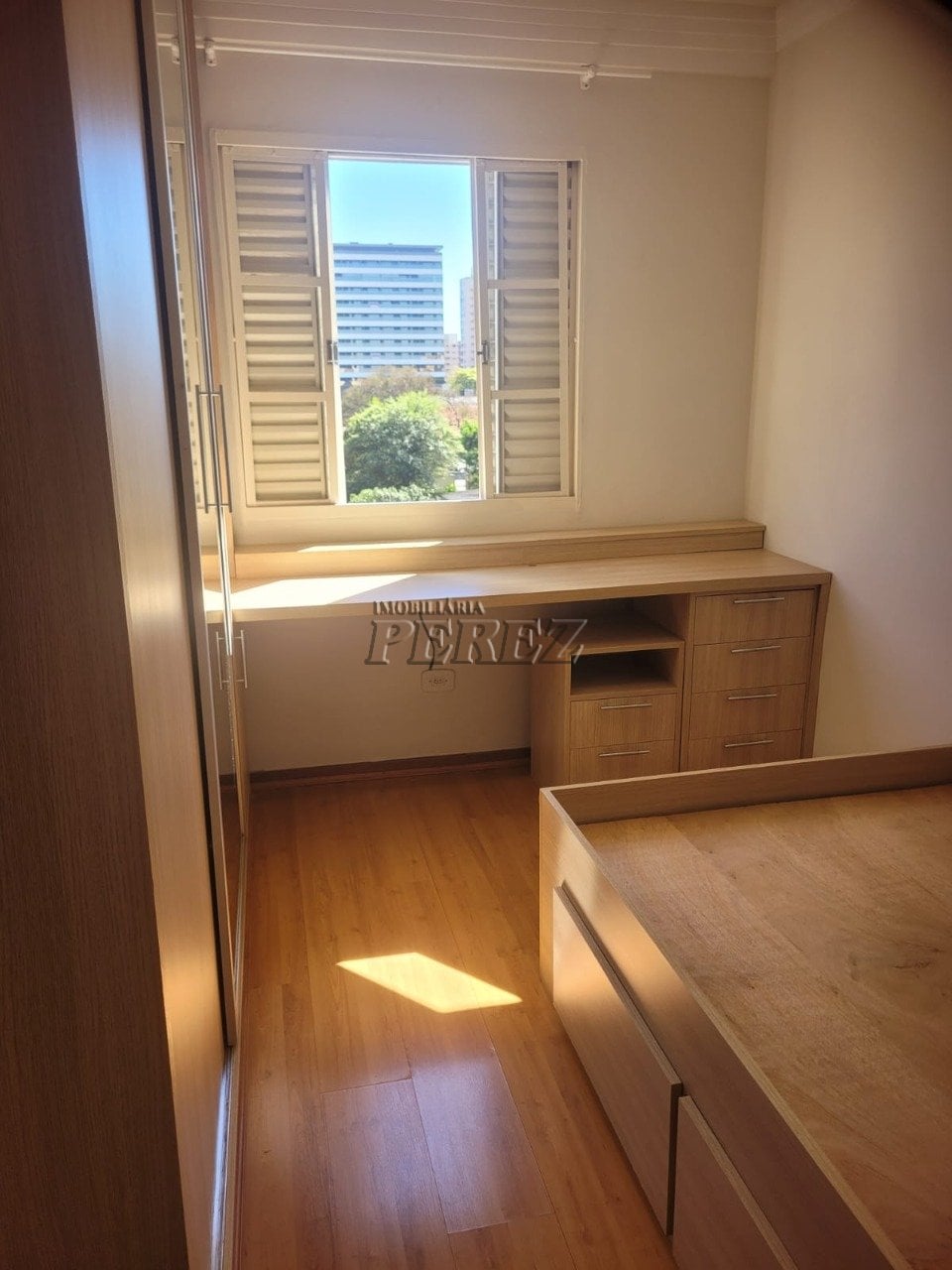 Apartamento para alugar no centro de Londrina - Edifício Tom Jobim