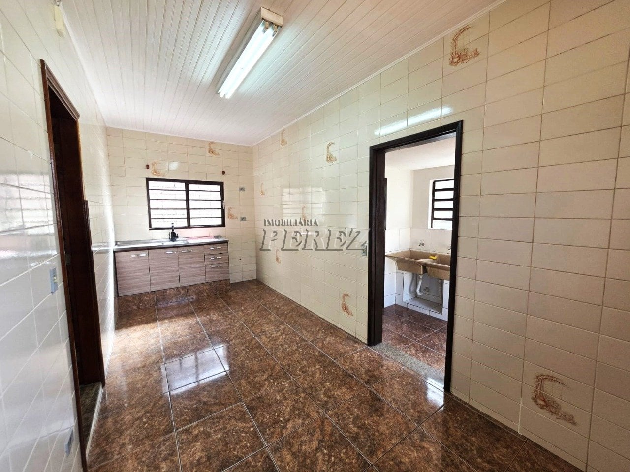 Casa para alugar na região leste de Londrina - Jardim Alah