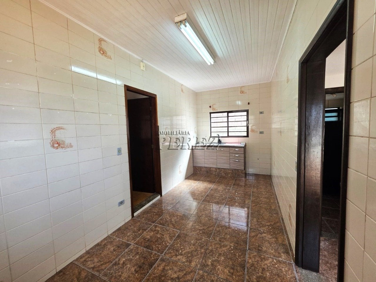 Casa para alugar na região leste de Londrina - Jardim Alah