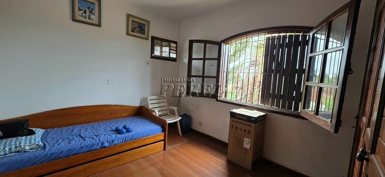 Sobrado à venda na região leste de Londrina - Santos Dumont