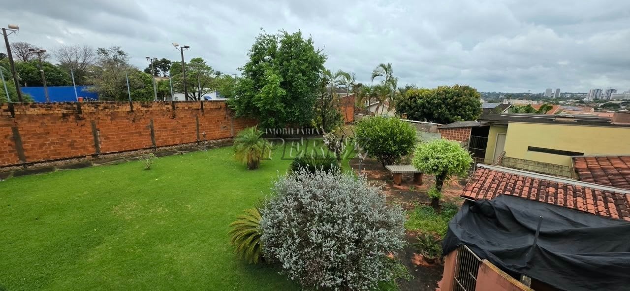 Sobrado à venda na região leste de Londrina - Santos Dumont