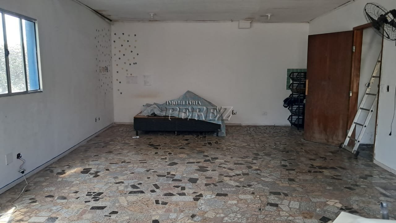 Barracão à venda no Waldemar Hauer, região leste de Londrina