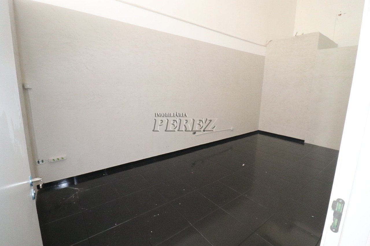 Sala comercial para alugar no Centro de Londrina - Rua Pará