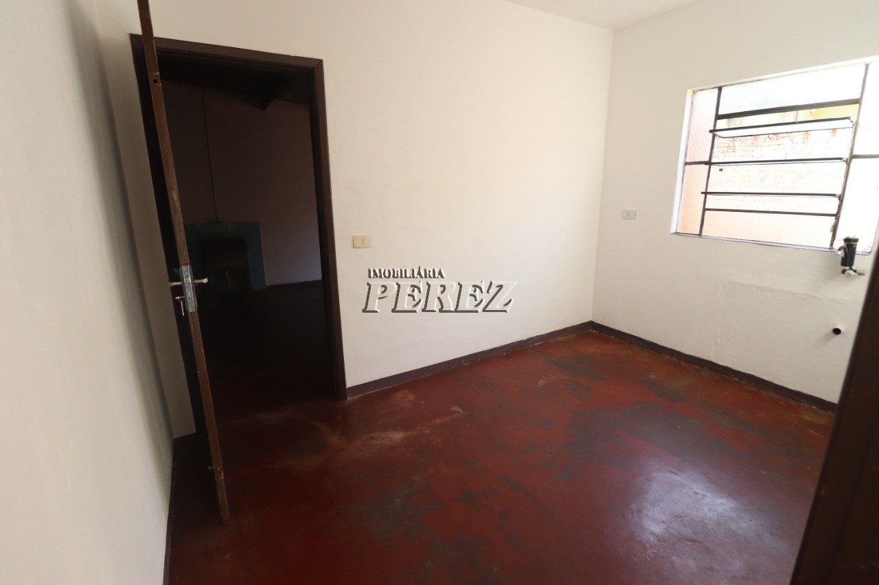 Casa à venda na Vila Larsen no centro de Londrina