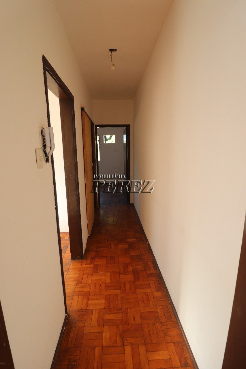 Casa à venda na Vila Larsen no centro de Londrina