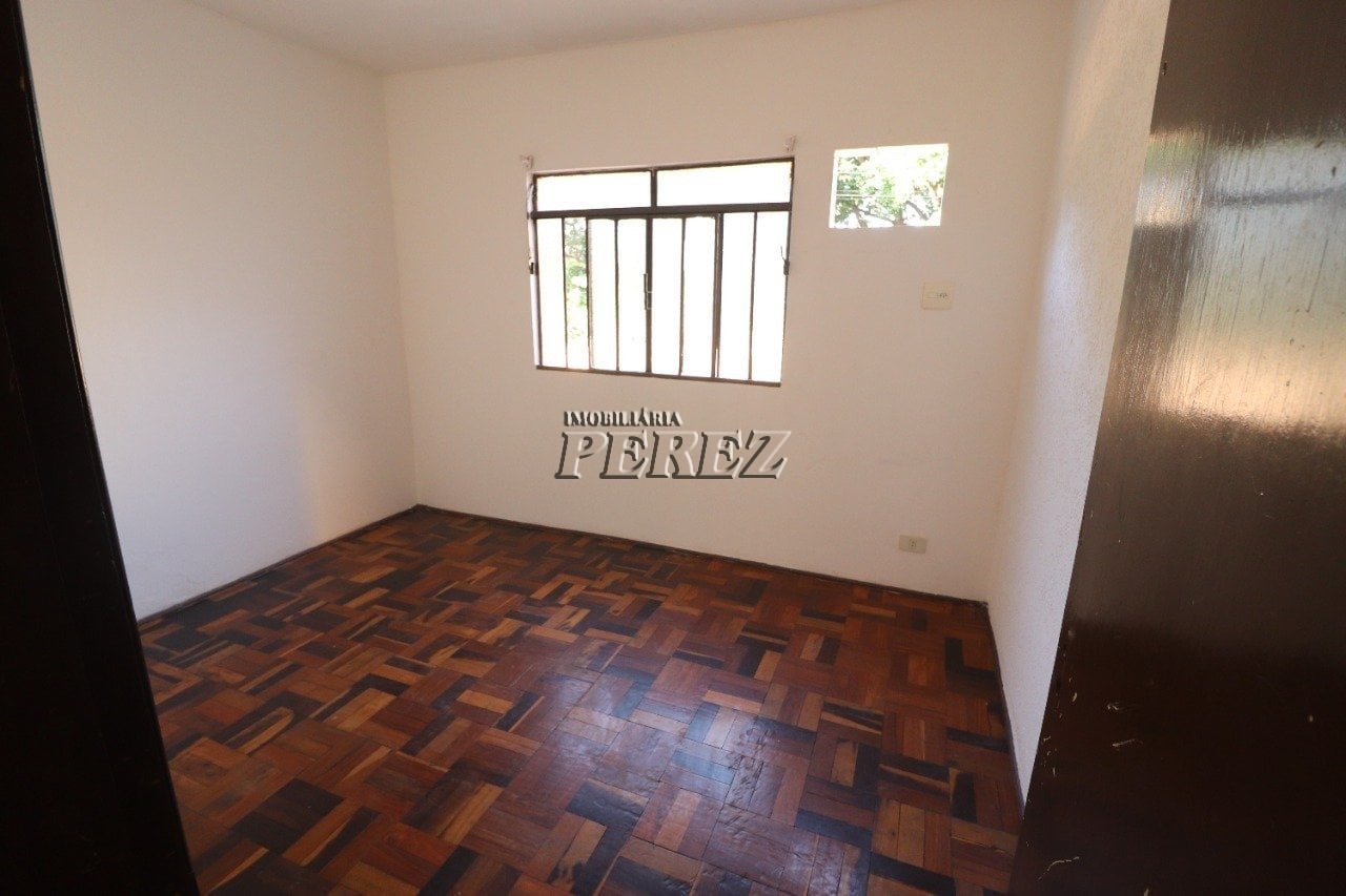 Casa à venda na Vila Larsen no centro de Londrina