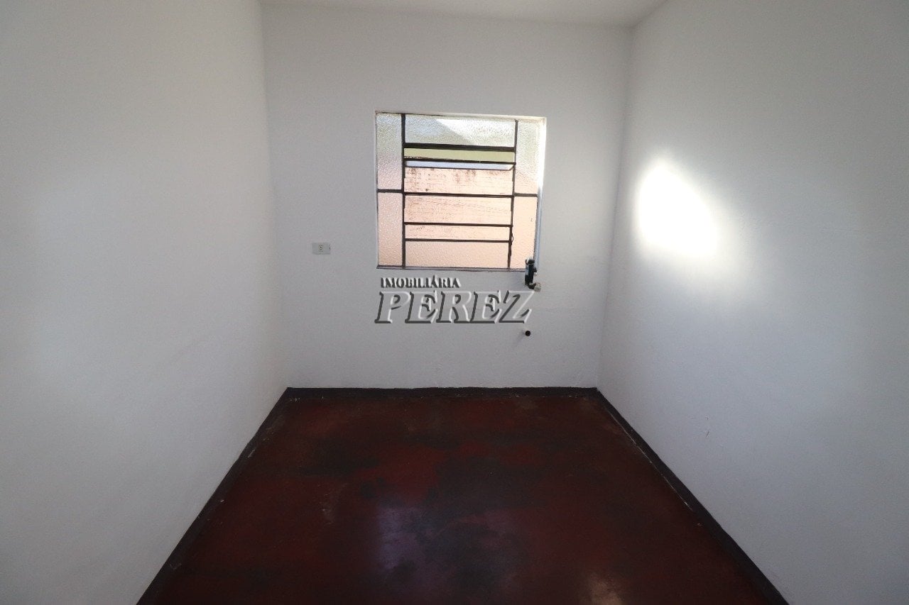 Casa à venda na Vila Larsen no centro de Londrina