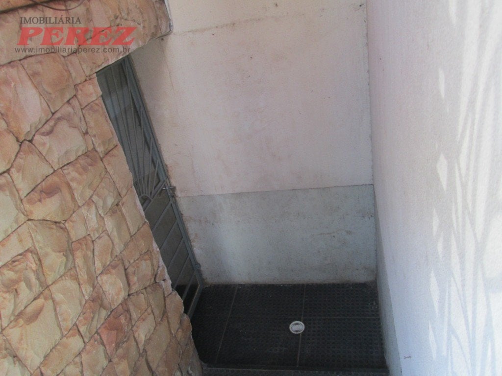 Sala comercial para alugar no centro de Londrina - Rua Goiás