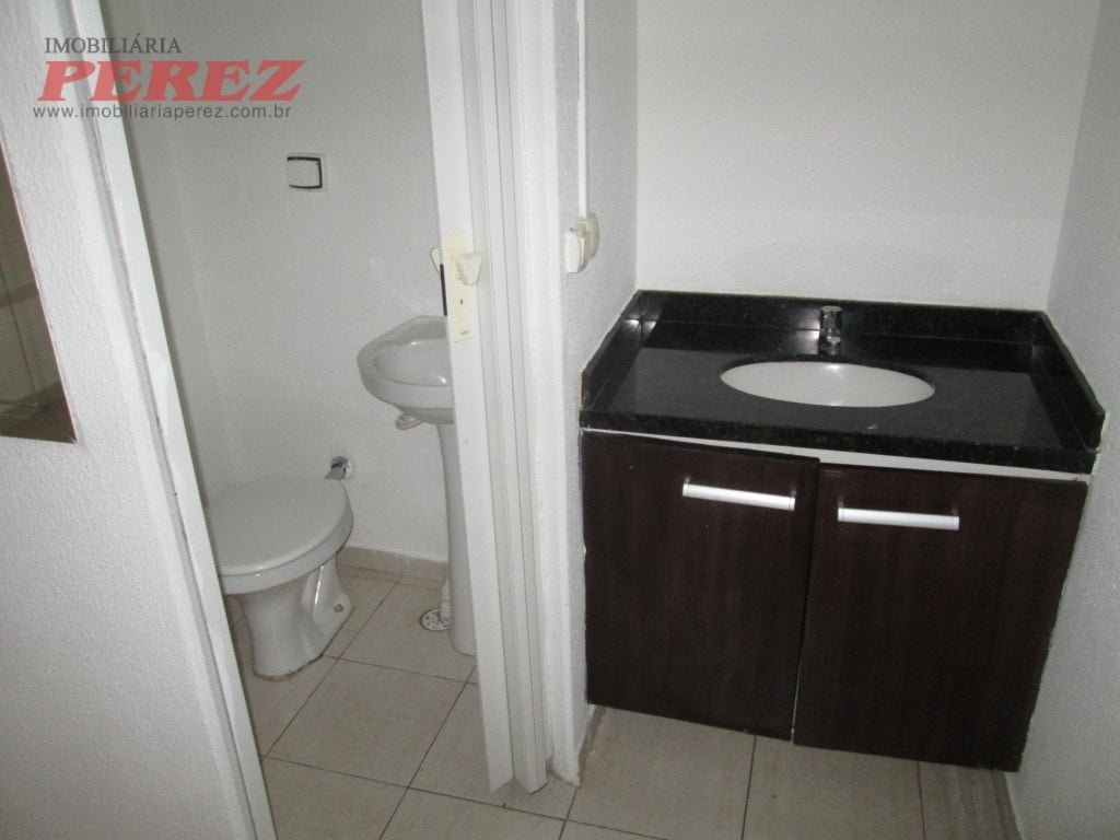 Sala comercial para alugar no centro de Londrina - Rua Goiás