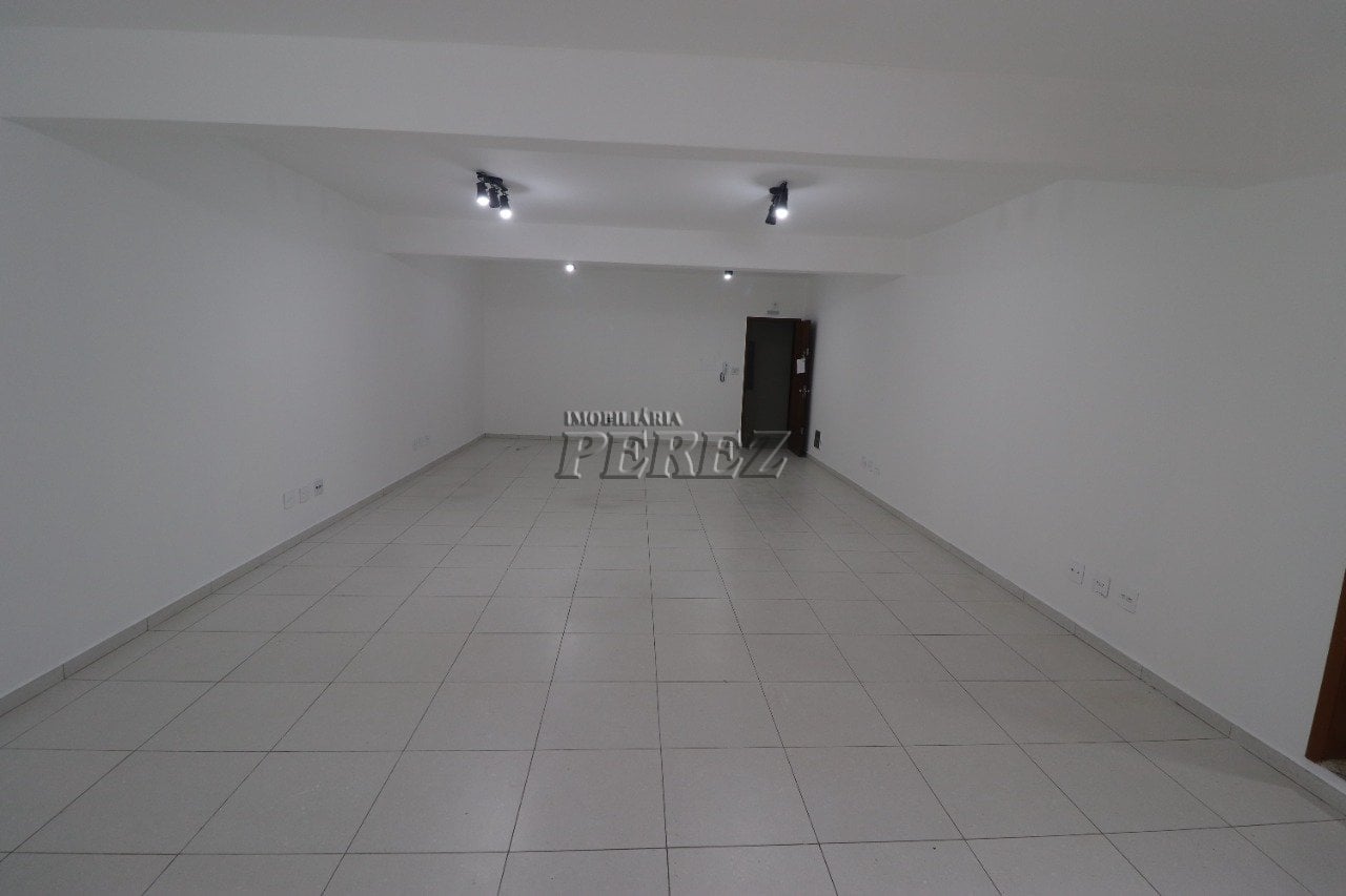 Sala comercial para alugar no centro de Londrina - Beira Alta