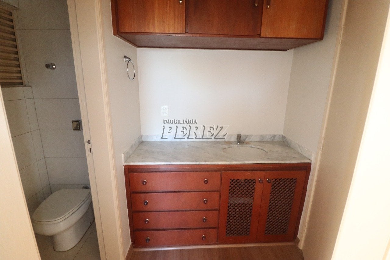 Apartamento para alugar no centro de Londrina - Edifício Arimã