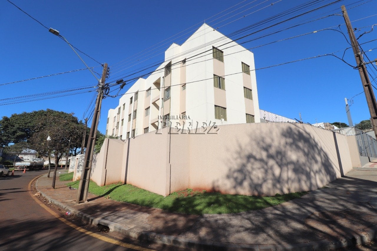 Apartamento para alugar no centro de Londrina - Edifício Arimã