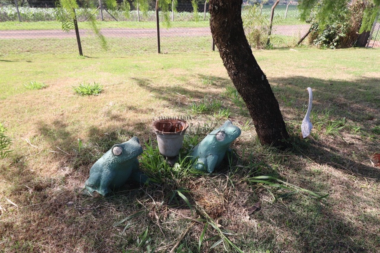 Chácara à venda e locação no Condomínio Itaúna em Ibiporã.