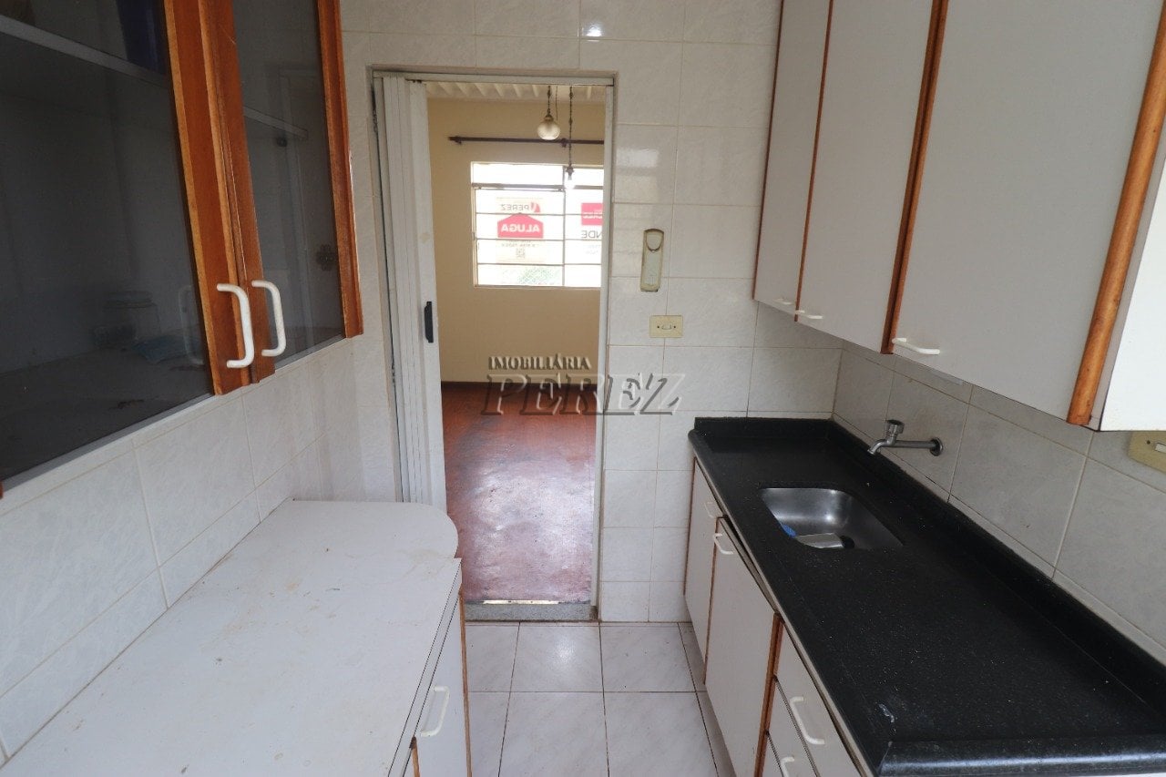 Apartamento à venda e locação no Residencial Laranjeiras na região leste de Londrina