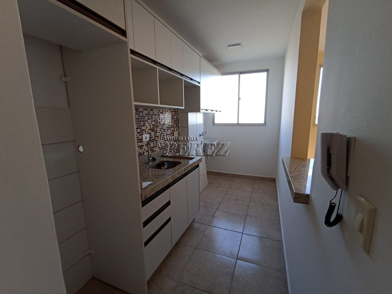 Apartamento para alugar no Spazio Louvre na região oeste de Londrina