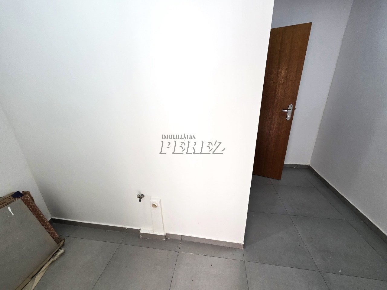 Sala comercial para alugar no centro de Londrina - Rua Venezuela