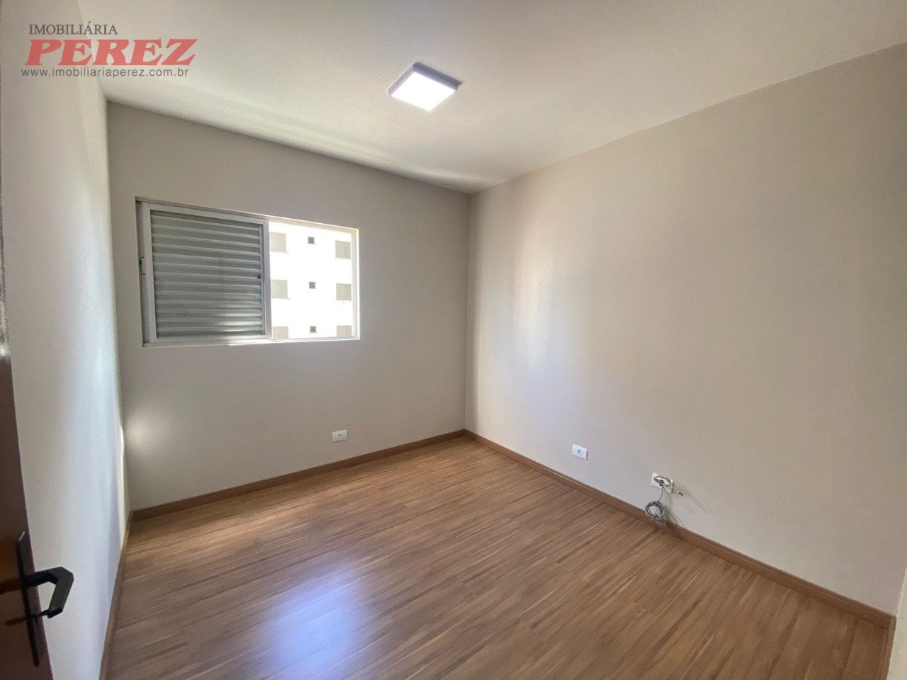 Apartamento à venda no Residencial Villa Grega - Centro de Londrina