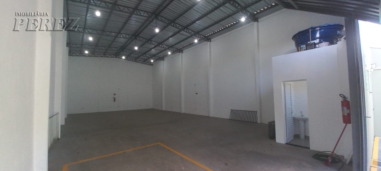 Barracão para alugar na região norte de Londrina - Vivi Xavier