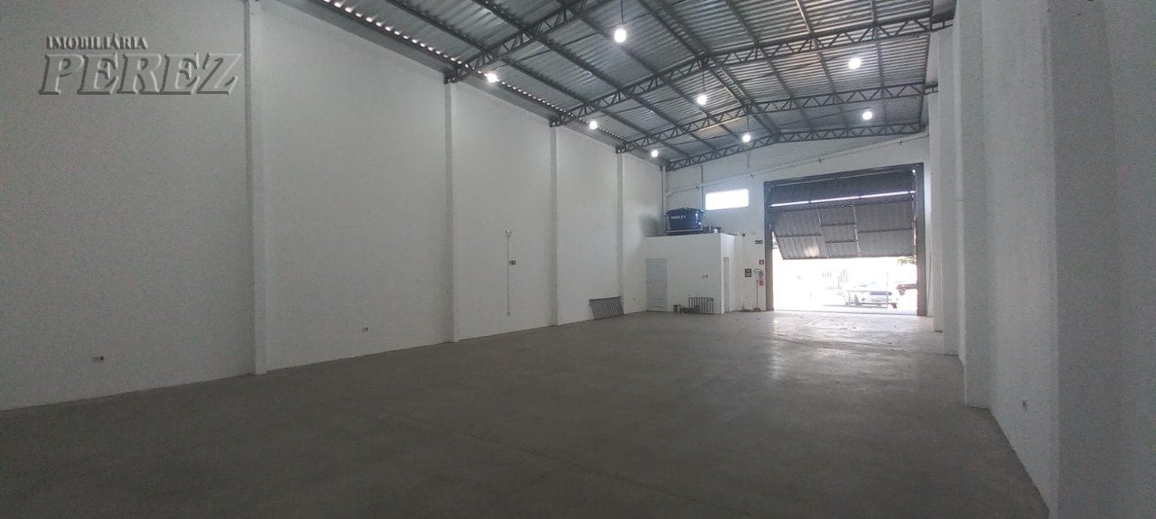 Barracão para alugar na região norte de Londrina - Vivi Xavier