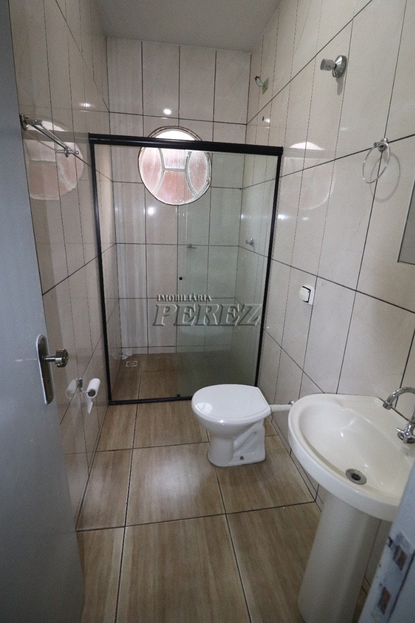 Casa para alugar na região leste em Londrina.