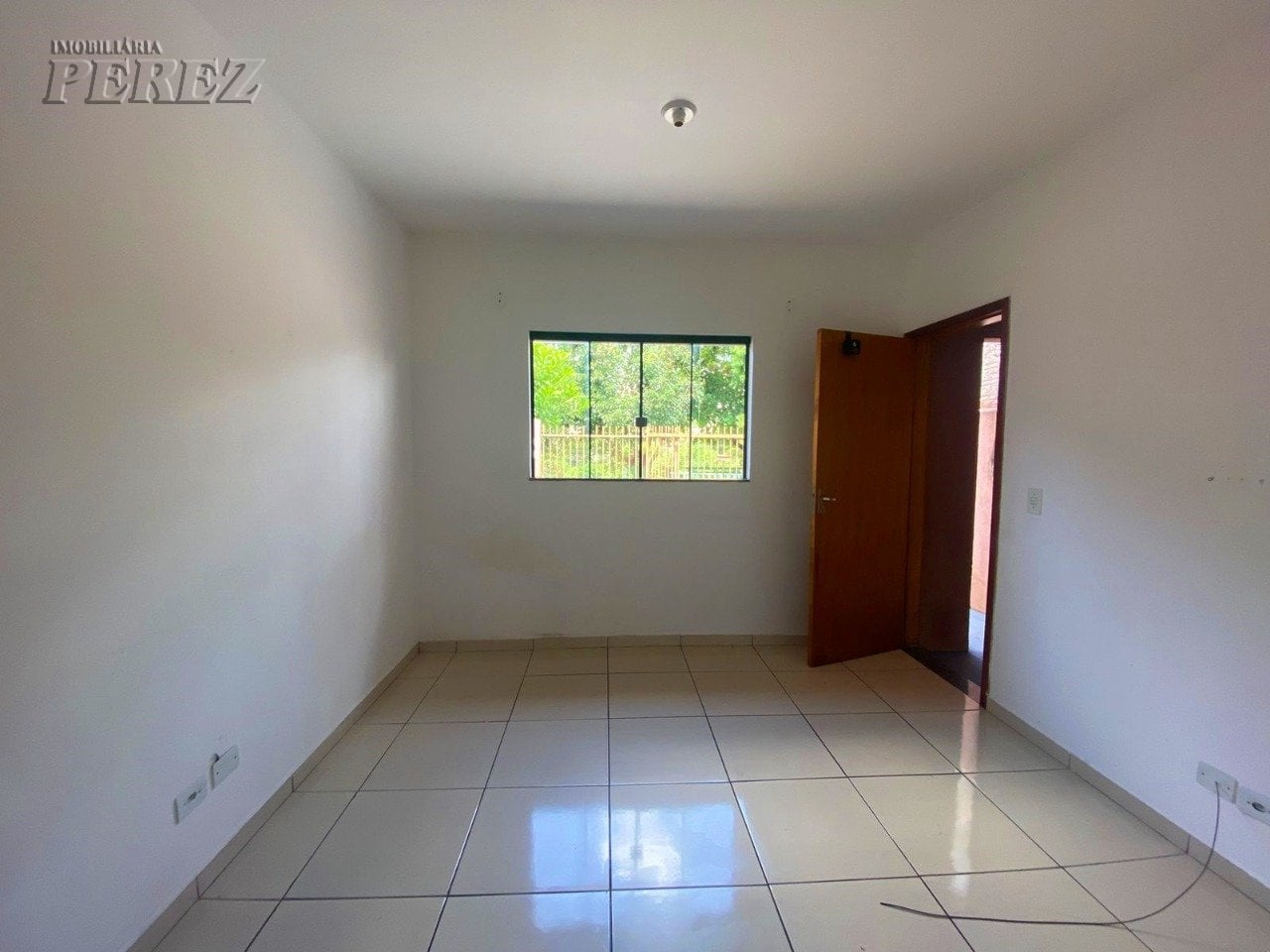 A Imobiliária Perez oferece a você mais uma ótima oportunidade de casa para locação em Londrina.