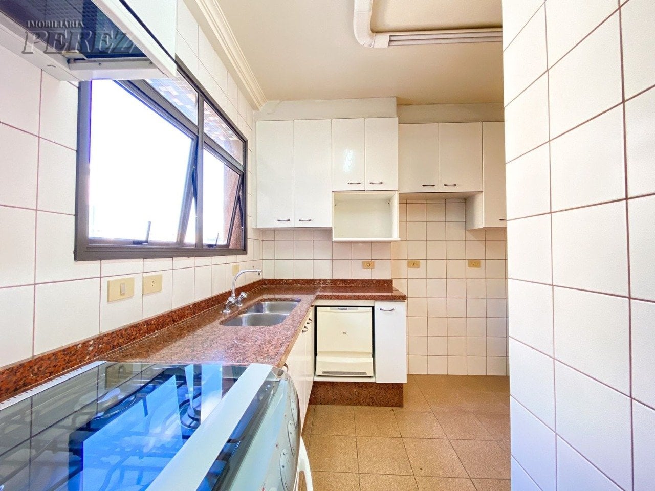 Apartamento para alugar no Edifício Coral Gables no centro de Londrina