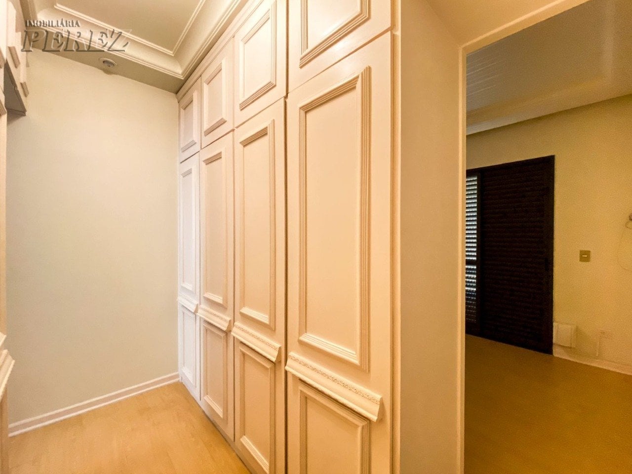 Apartamento para alugar no Edifício Coral Gables no centro de Londrina