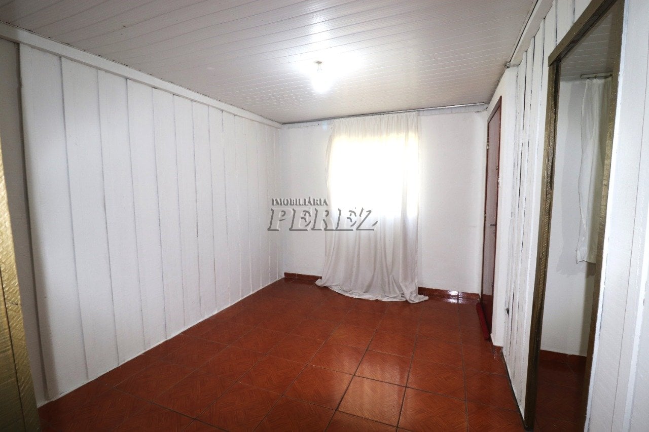 Casa para alugar no Jardim Ideal, região leste de Londrina.