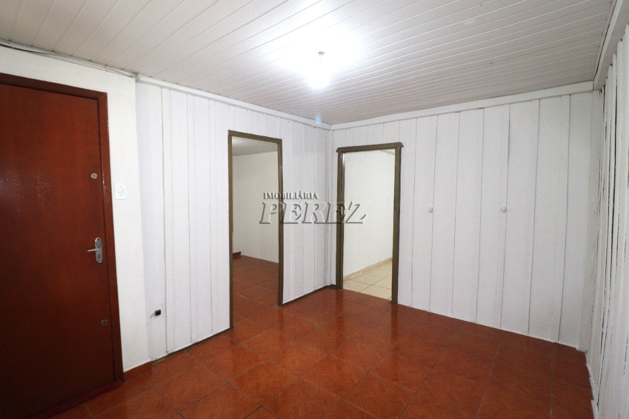 Casa para alugar no Jardim Ideal, região leste de Londrina.