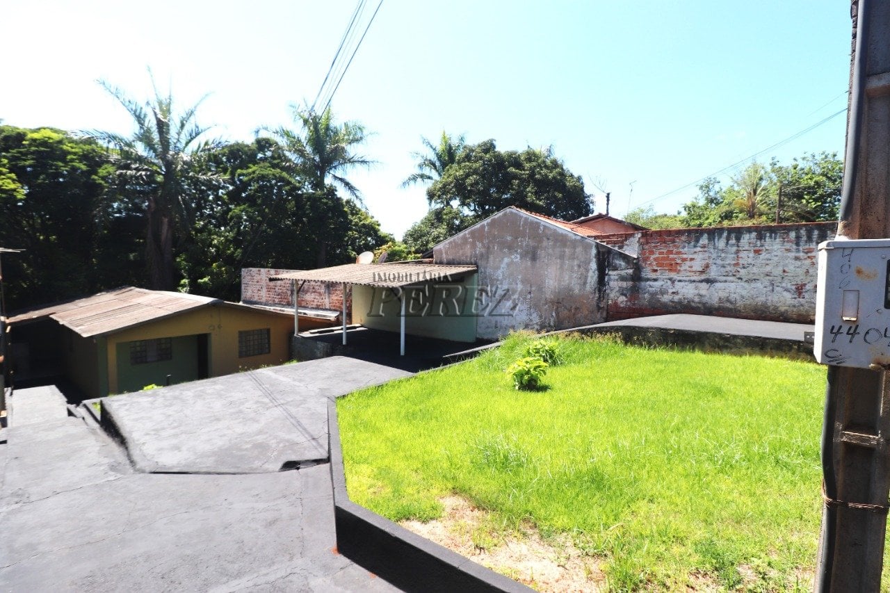 Casa para alugar no Jardim Ideal, região leste de Londrina.