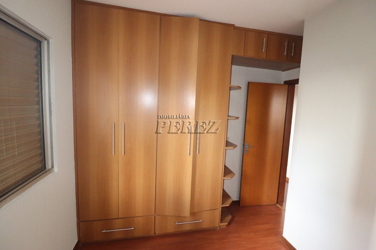 Apartamento para venda e locação no Edifício Porto Bello na região oeste de Londrina