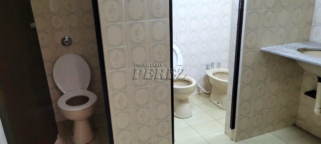 Salão comercial para alugar na Rua Araguaia, centro de Londrina
