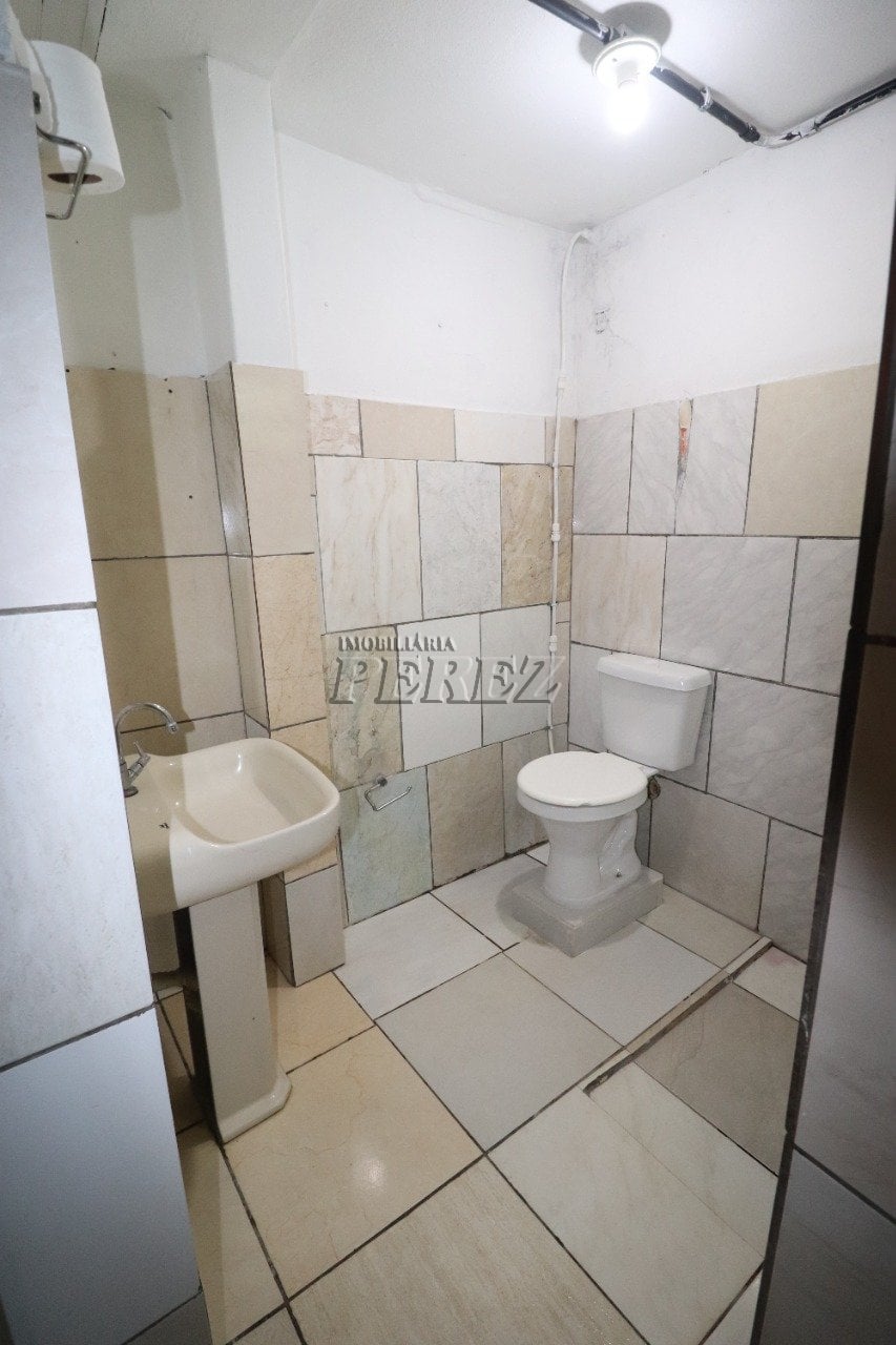 Casa para alugar na região oeste de Londrina - Santa Rita