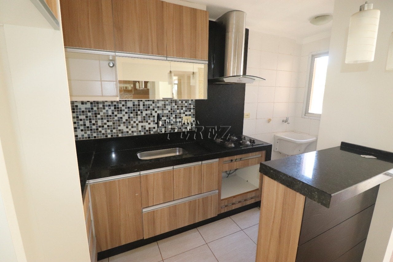 Apartamento para alugar na região norte de Londrina - Edifício Alameda Europa