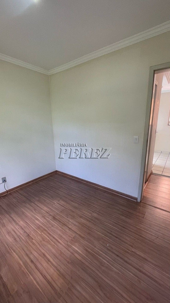Apartamento à venda no Edifício Anselmo Vedoato na região norte de Londrina - Nova Olinda