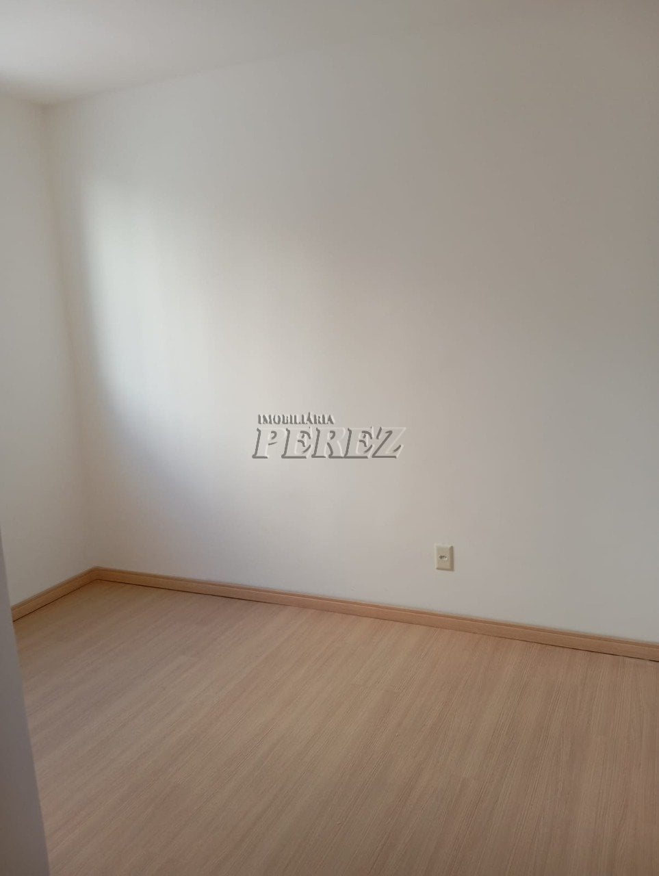 Apartamento para alugar no Acquaville em Londrina, Edifício Lagoa Bonita