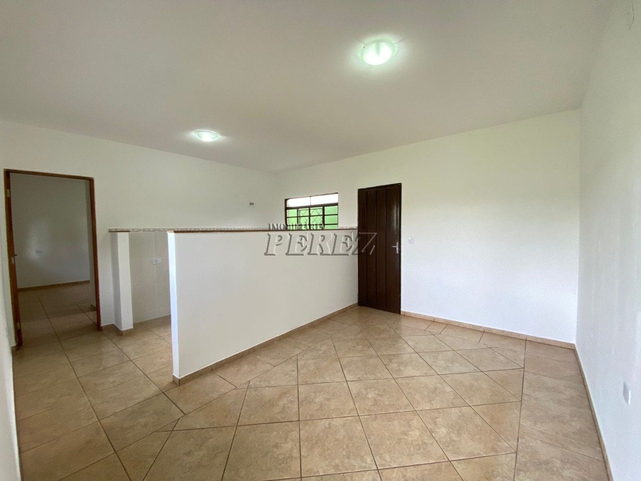 Casa para alugar no Antares, região leste em Londrina.