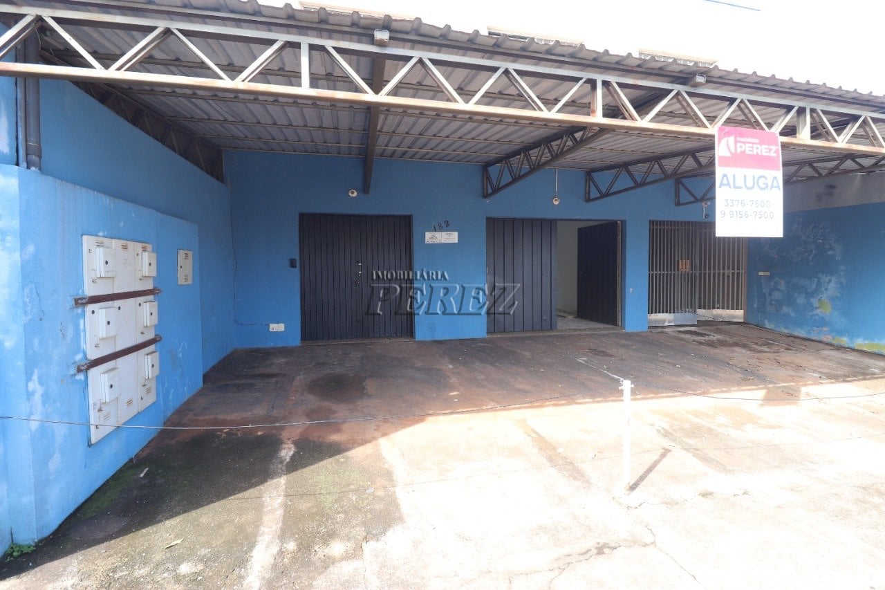 Imóvel comercial para alugar no Jardim Aeroporto, região leste de Londrina.