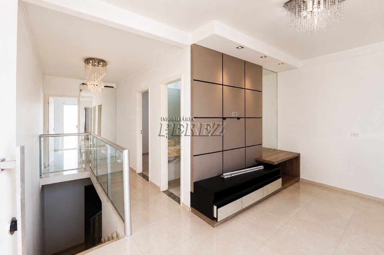 Casa para alugar no Jardim Planalto, região norte de Londrina.