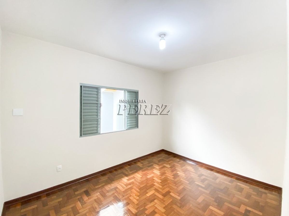 Casa para alugar no Lago Parque, região central de Londrina.