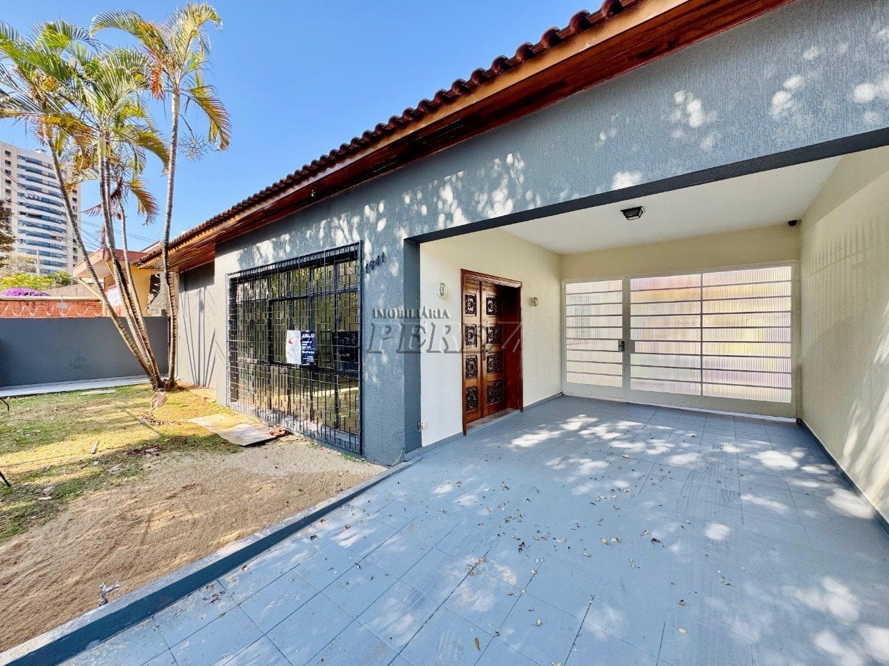 Casa comercial à venda e locação na Rua Belo Horizonte no centro de Londrina