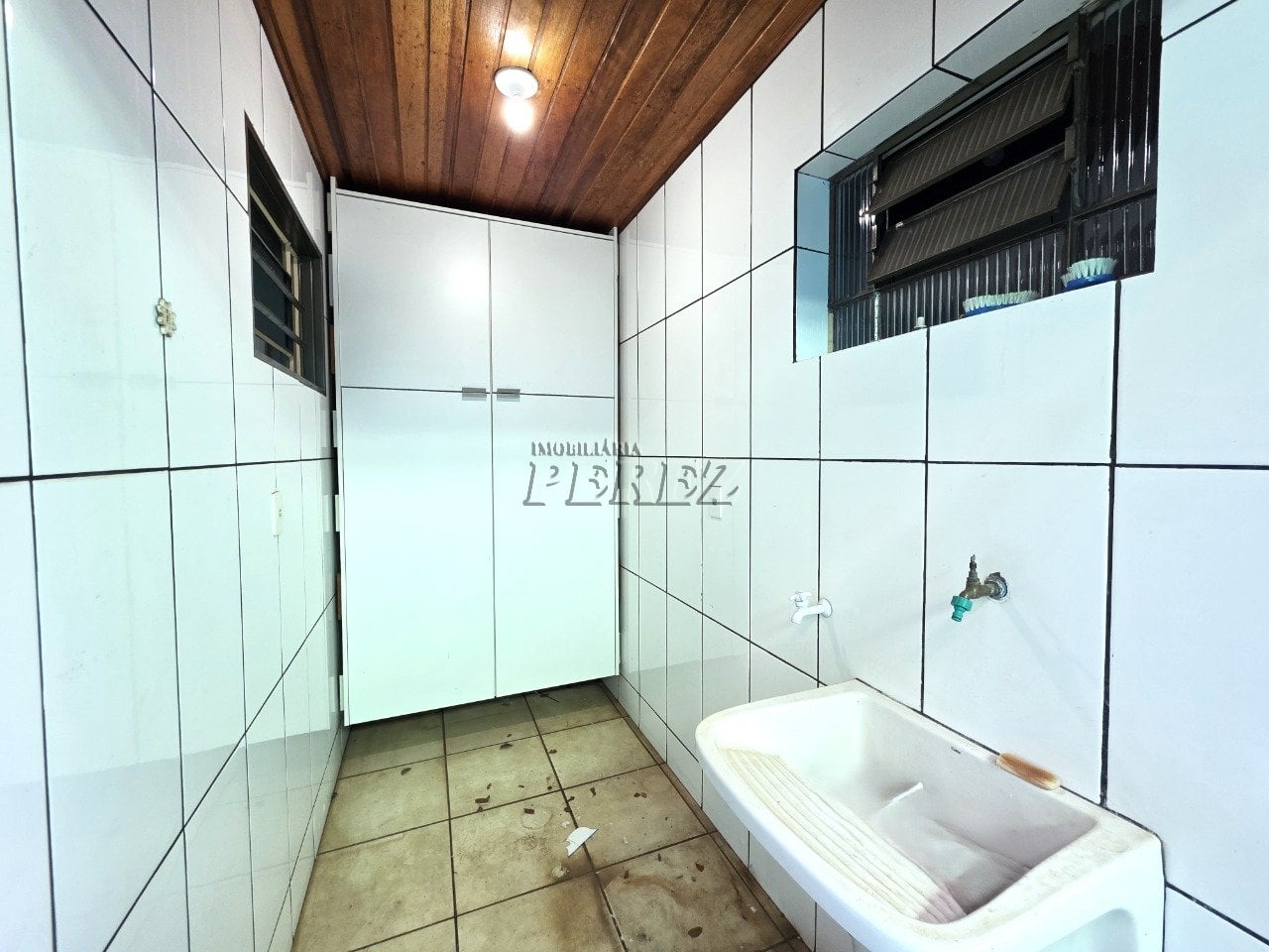 Casa à venda e locação no Jardim Alvorada - Região oeste de Londrina