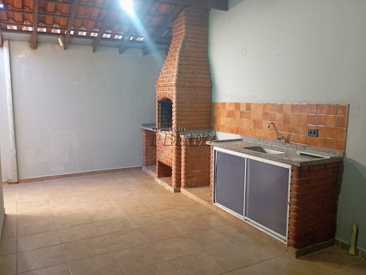 Casa para alugar no Vivendas do Arvoredo, região sul de Londrina