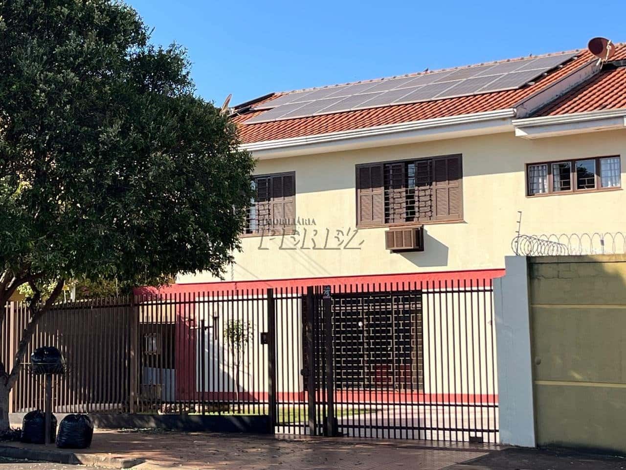 Casa à venda no Caravelle na região leste de Londrina — foto principal