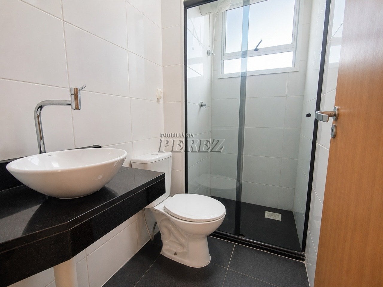 Apartamento à venda no Acquaville na região leste de Londrina - Lago Maggiore