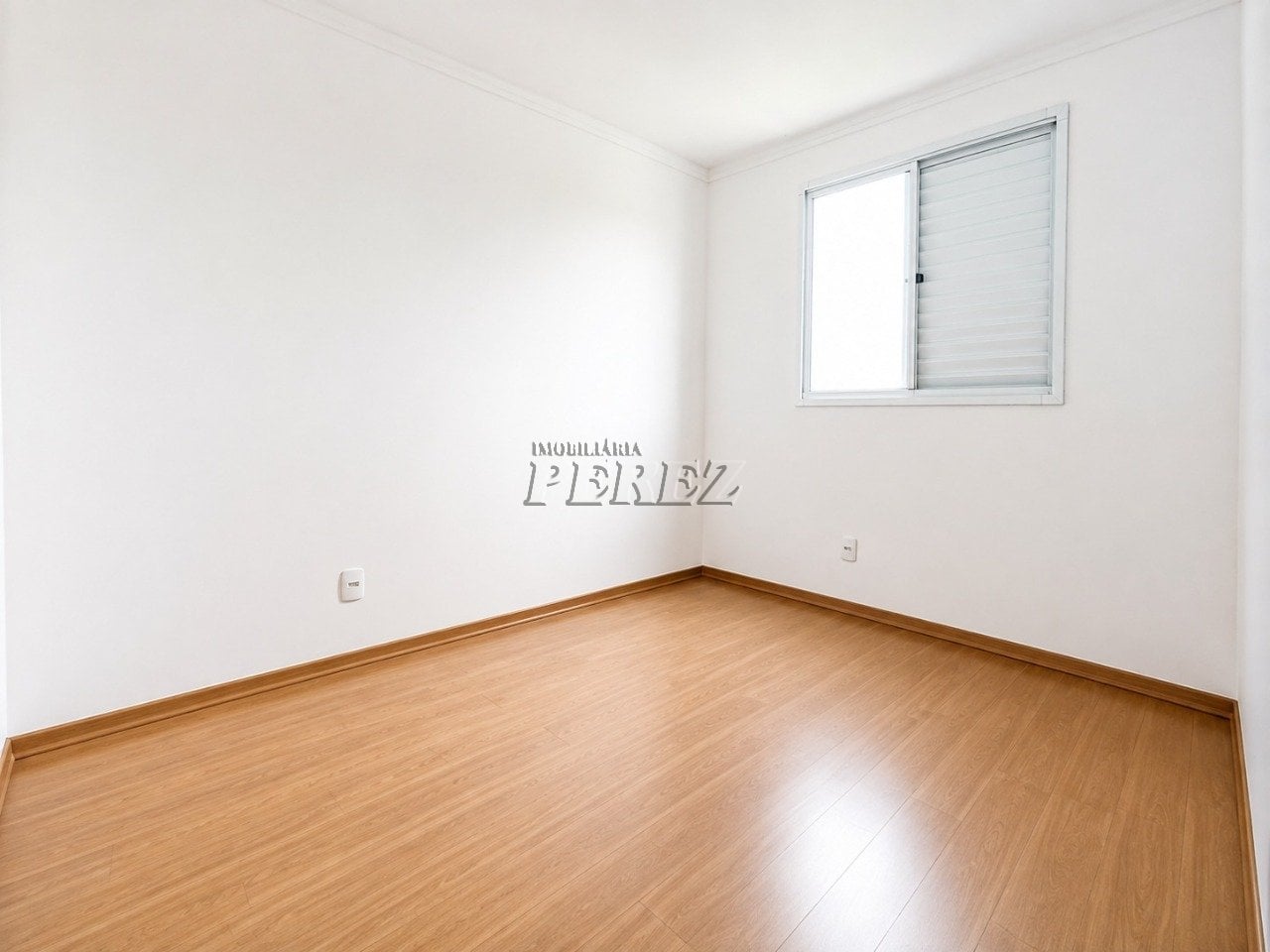 Apartamento à venda no Acquaville na região leste de Londrina - Lago Maggiore